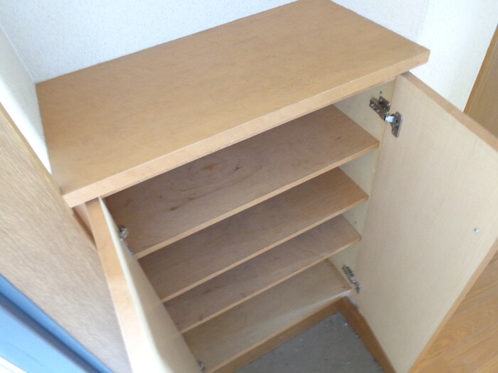 物件内観写真15　(靴箱)