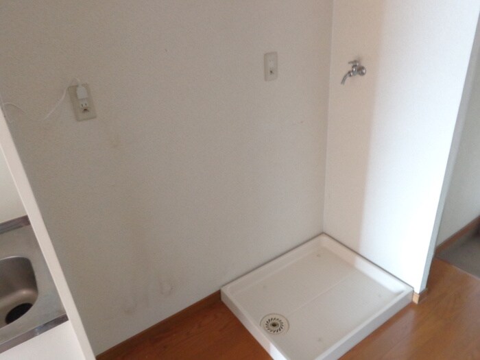 物件内観写真19　(洗濯機置場)