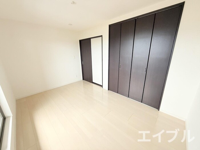 物件内観写真13　(居室)