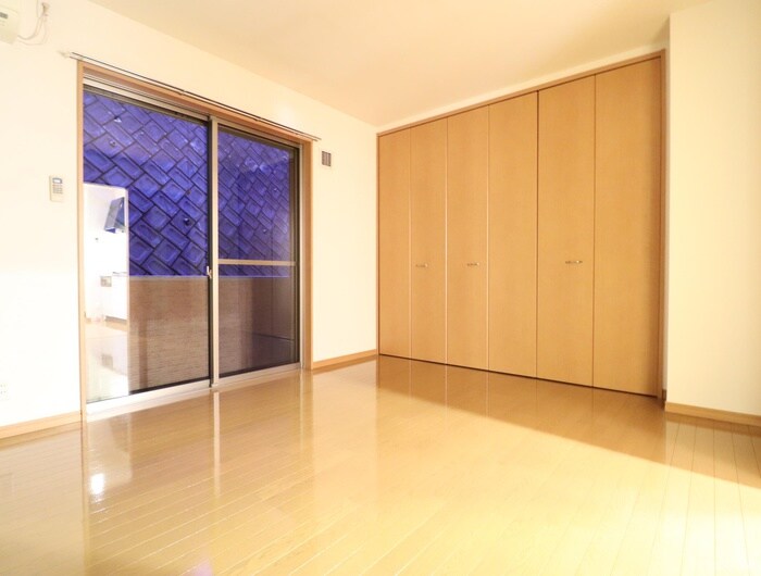 物件内観写真10　(内観写真)