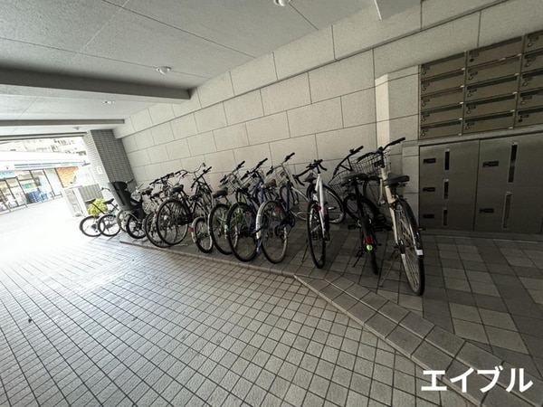 駐輪場
