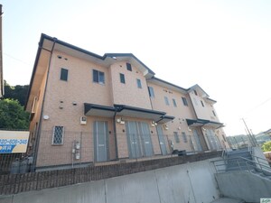 コ－ポ日の里弐番館外観写真