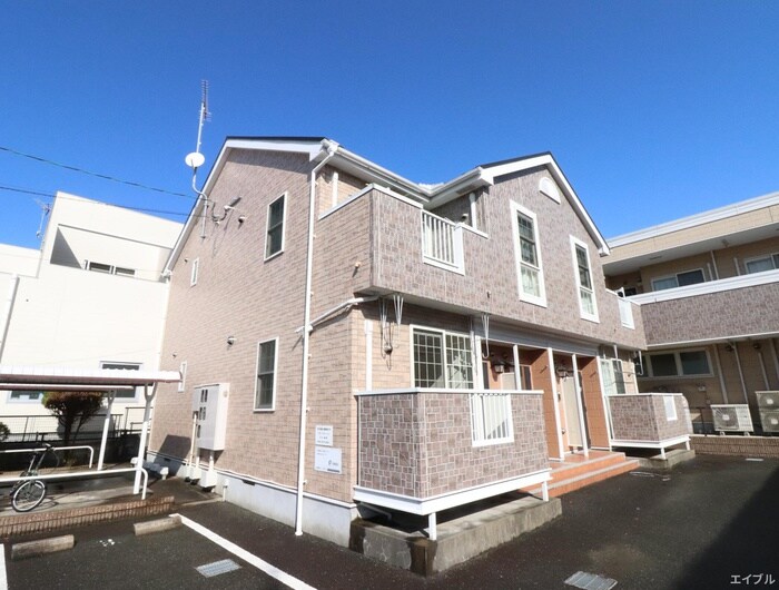 プラ－クティコⅠの物件外観写真