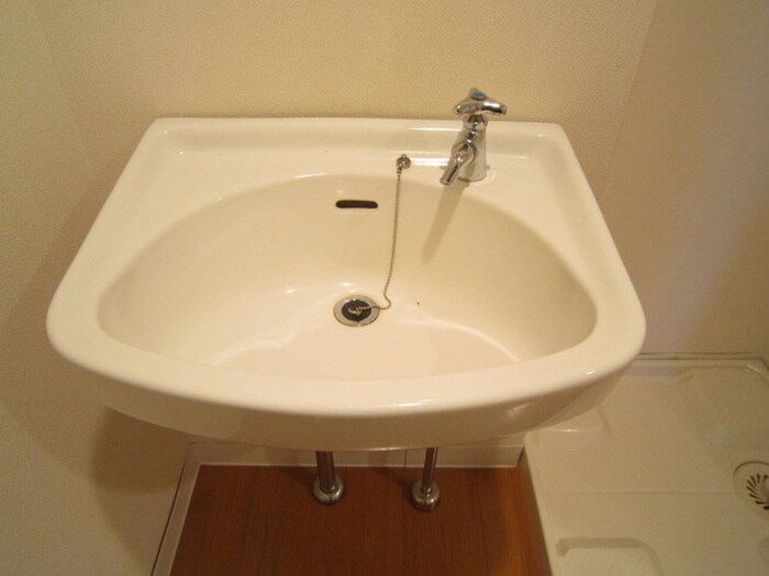 物件内観写真12　(洗面)