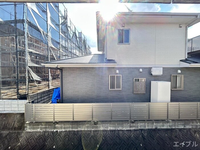 物件内観写真16　(室内からの展望)