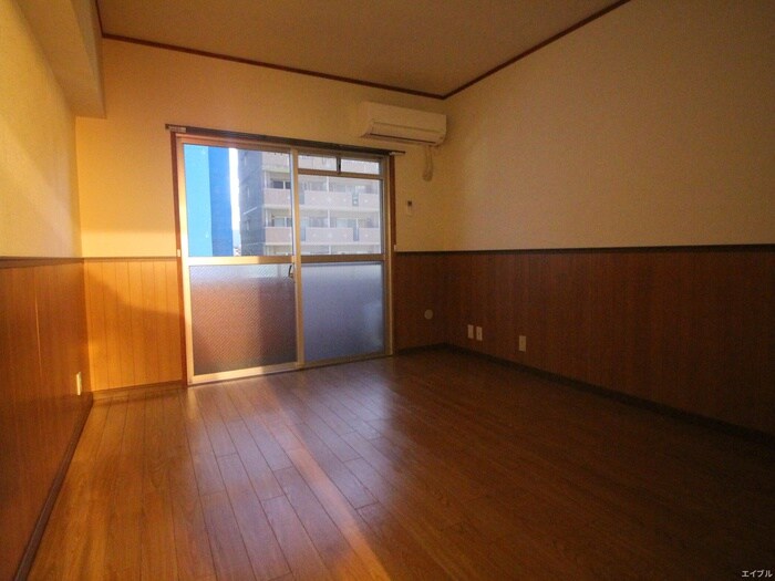 物件内観写真5　(居室)