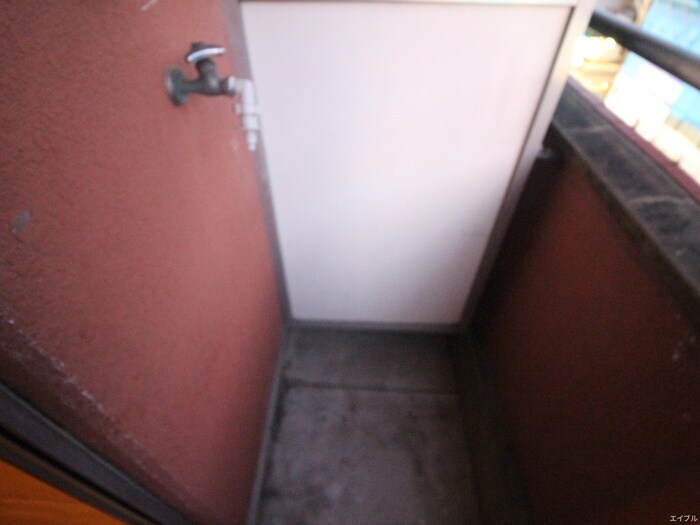 物件内観写真17　(洗濯機置場)