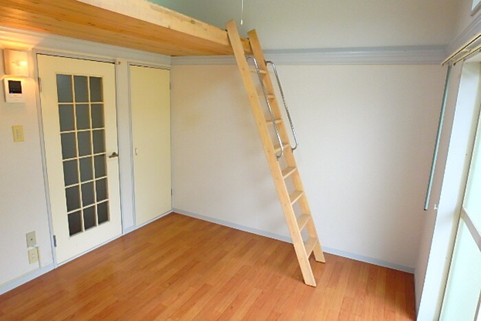 物件内観写真5　(居室)