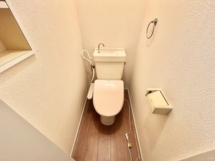 物件内観写真7　(トイレ)