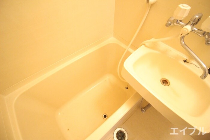 物件内観写真9　(バス／シャワールーム等)