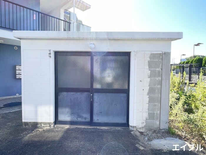 物件外観写真6　(建物設備)