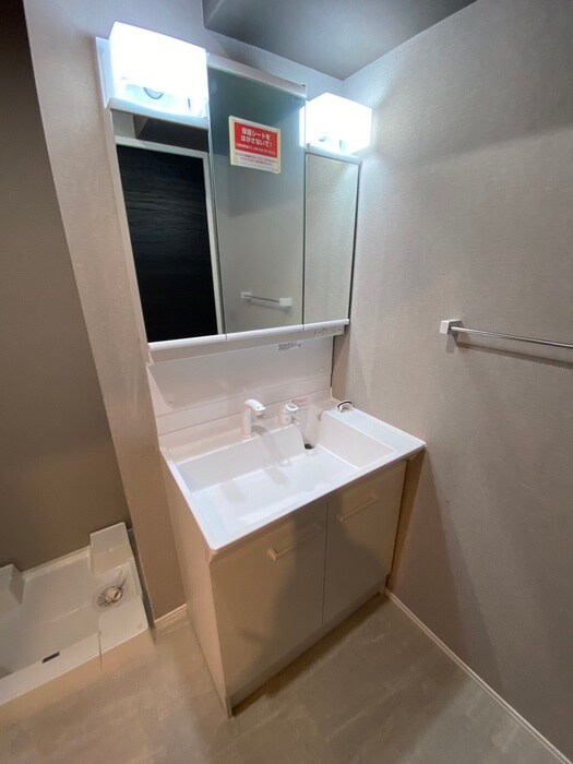 物件内観写真12　(洗面)