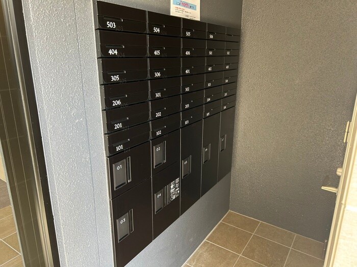 物件外観写真3　(建物設備)