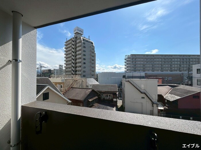 物件内観写真21　(室内からの展望)