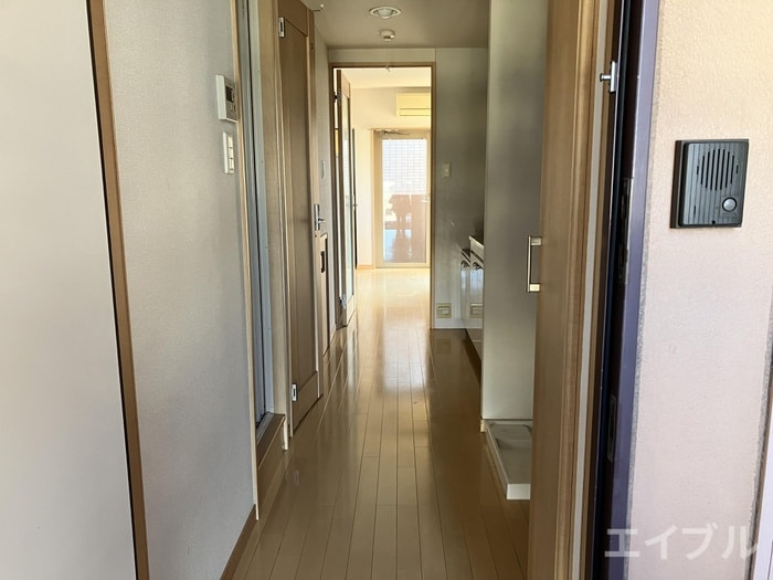 物件内観写真14　(玄関)