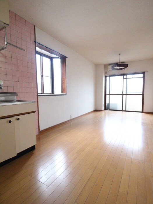 物件内観写真7　(居室)