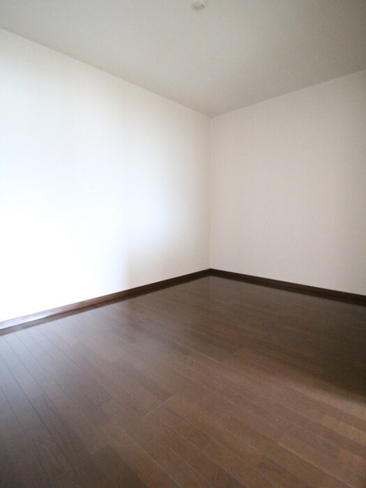 物件内観写真13　(居室)