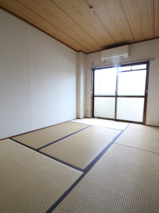 物件内観写真18　(居室)