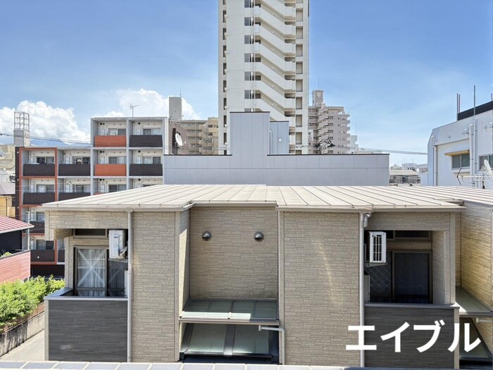 物件内観写真15　(室内からの展望)