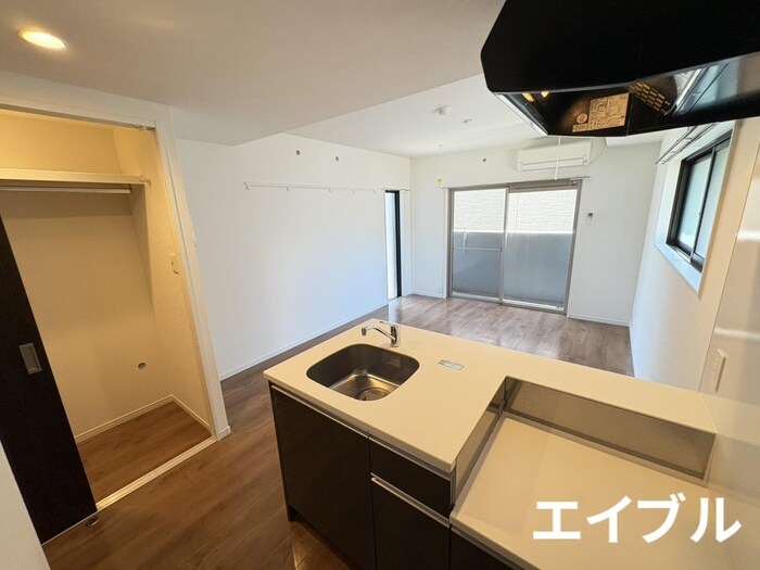 物件内観写真18　(居室)