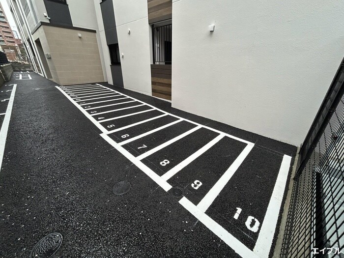 物件外観写真5　(駐輪場)