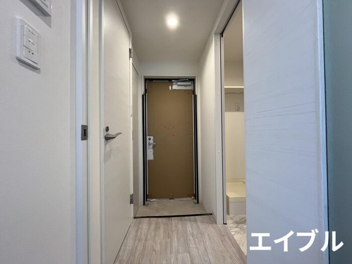 物件内観写真14　(廊下)