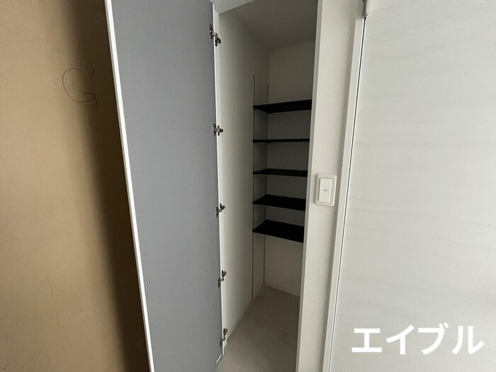 物件内観写真15　(靴箱)