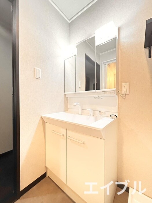 物件内観写真7　(洗面)