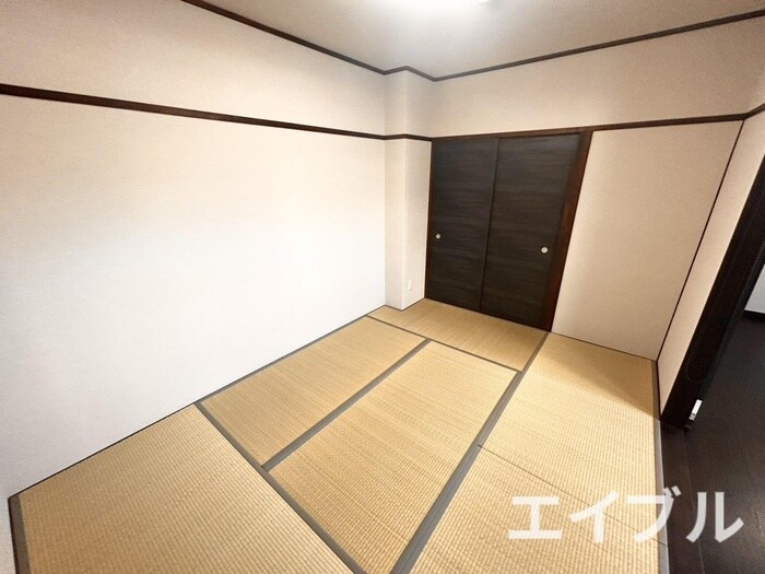 物件内観写真18　(居室)