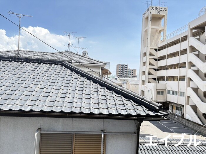 物件内観写真15　(室内からの展望)