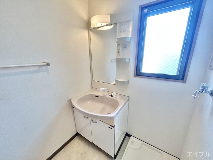 物件内観写真10　(洗面)