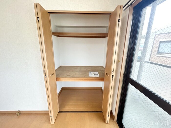 物件内観写真21　(収納)