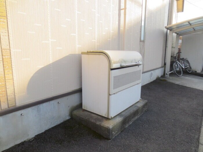 物件外観写真4　(建物設備)