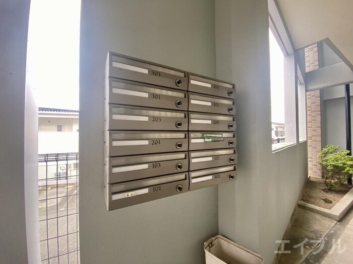 物件外観写真6　(建物設備)