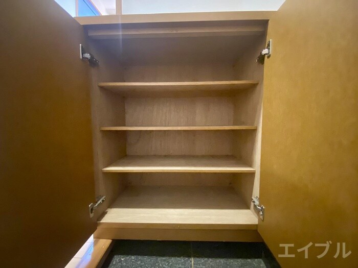 物件内観写真15　(靴箱)