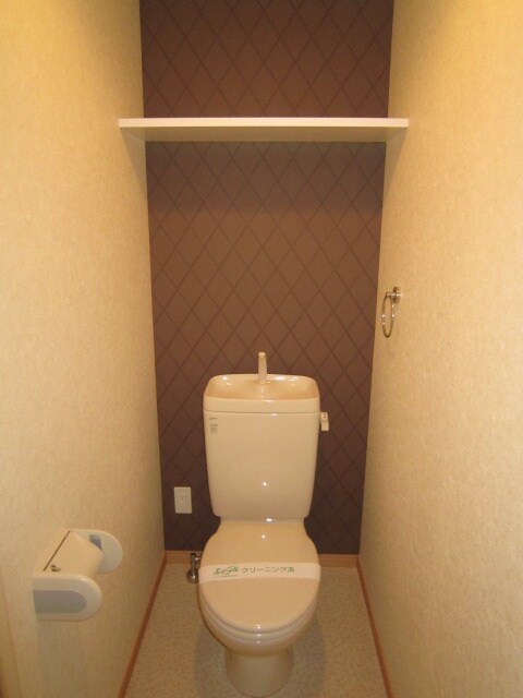 物件内観写真13　(トイレ)