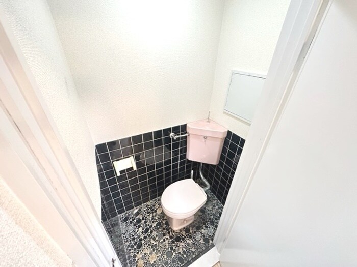 物件内観写真6　(トイレ)