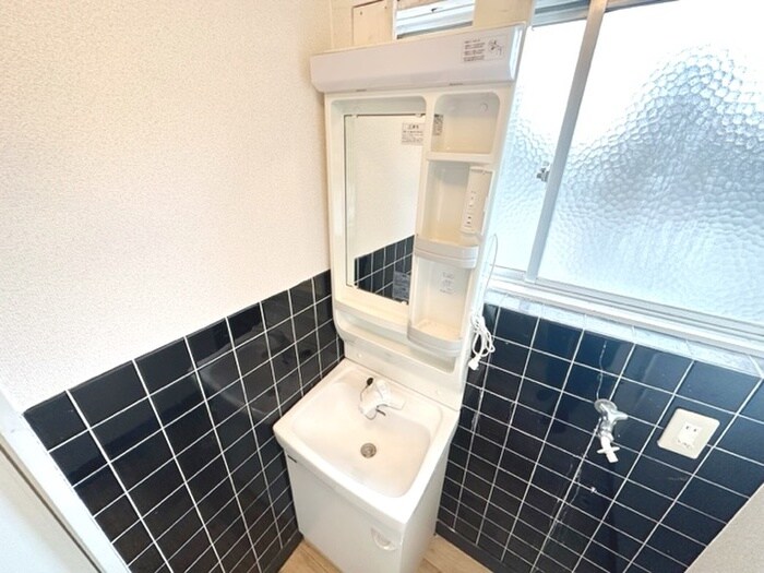 物件内観写真7　(洗面)