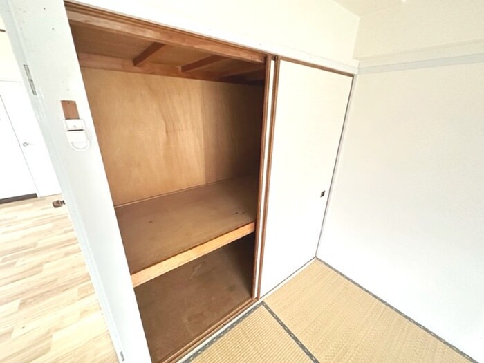 物件内観写真8　(収納)