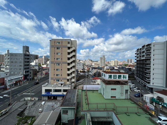 物件内観写真17　(室内からの展望)