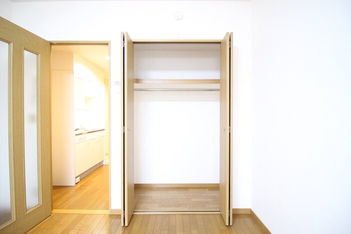 物件内観写真15　(収納)