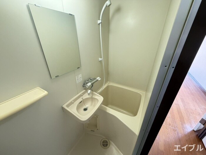 物件内観写真9　(バス／シャワールーム等)