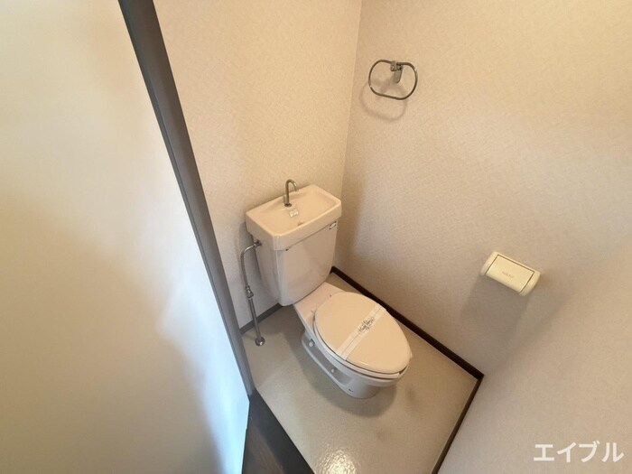 物件内観写真10　(トイレ)