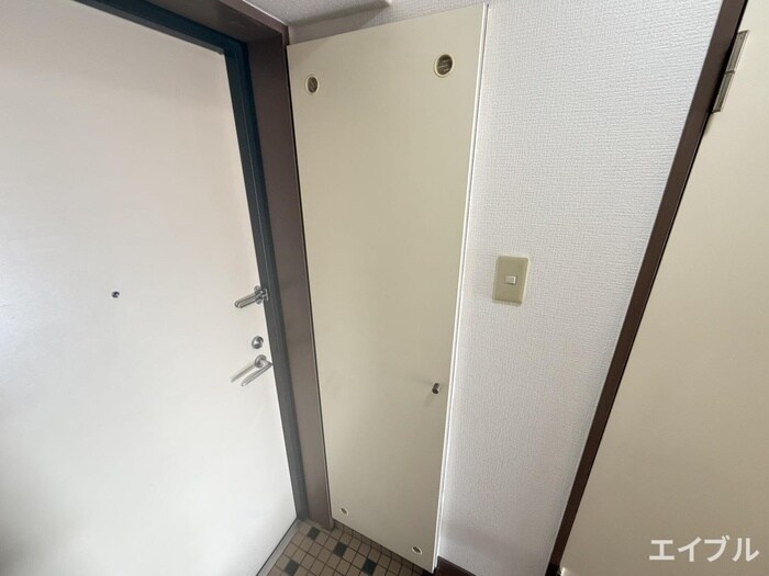 物件内観写真15　(靴箱)