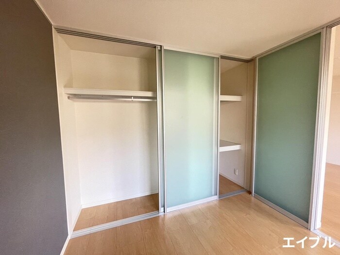 物件内観写真12　(収納)