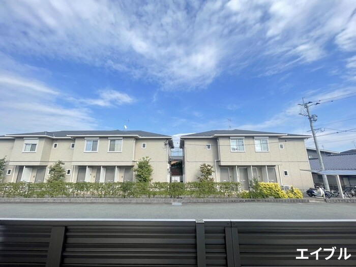 物件内観写真21　(室内からの展望)