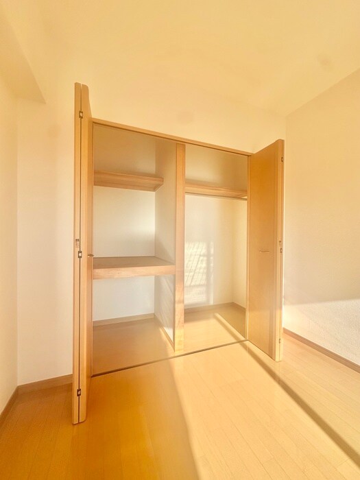 物件内観写真16　(内観写真)