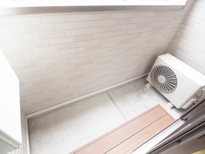 物件内観写真11　(ベランダ・バルコニー)