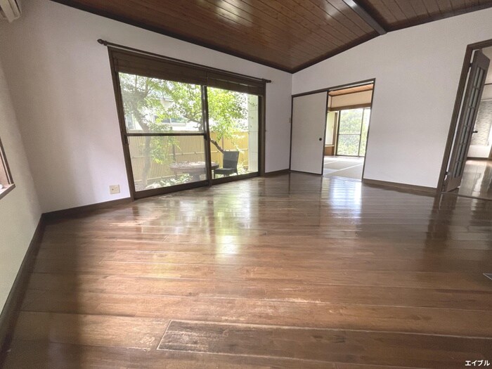 物件内観写真19　(居室)