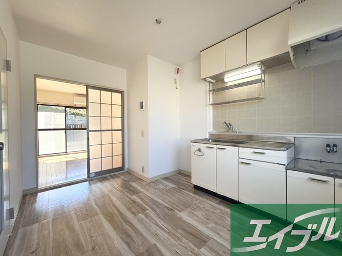 物件内観写真8　(居室)